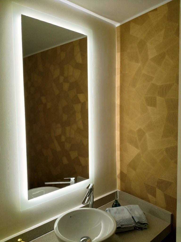 ESPEJO LED TÁCTIL RECTANGULAR 50 X 70 CM